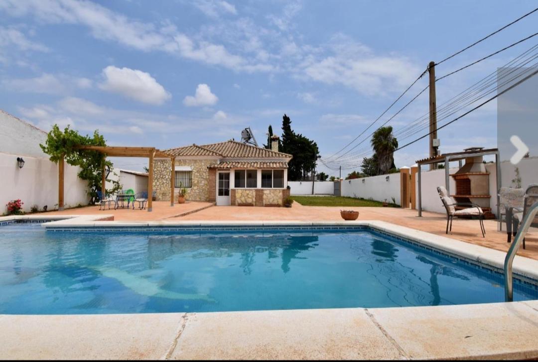 Chalet Villa Caulina Chiclana de la Frontera Eksteriør billede